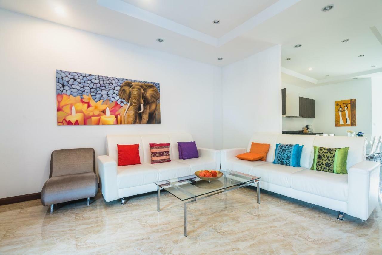 Ap West By Lofty Villa Kamala Beach Buitenkant foto