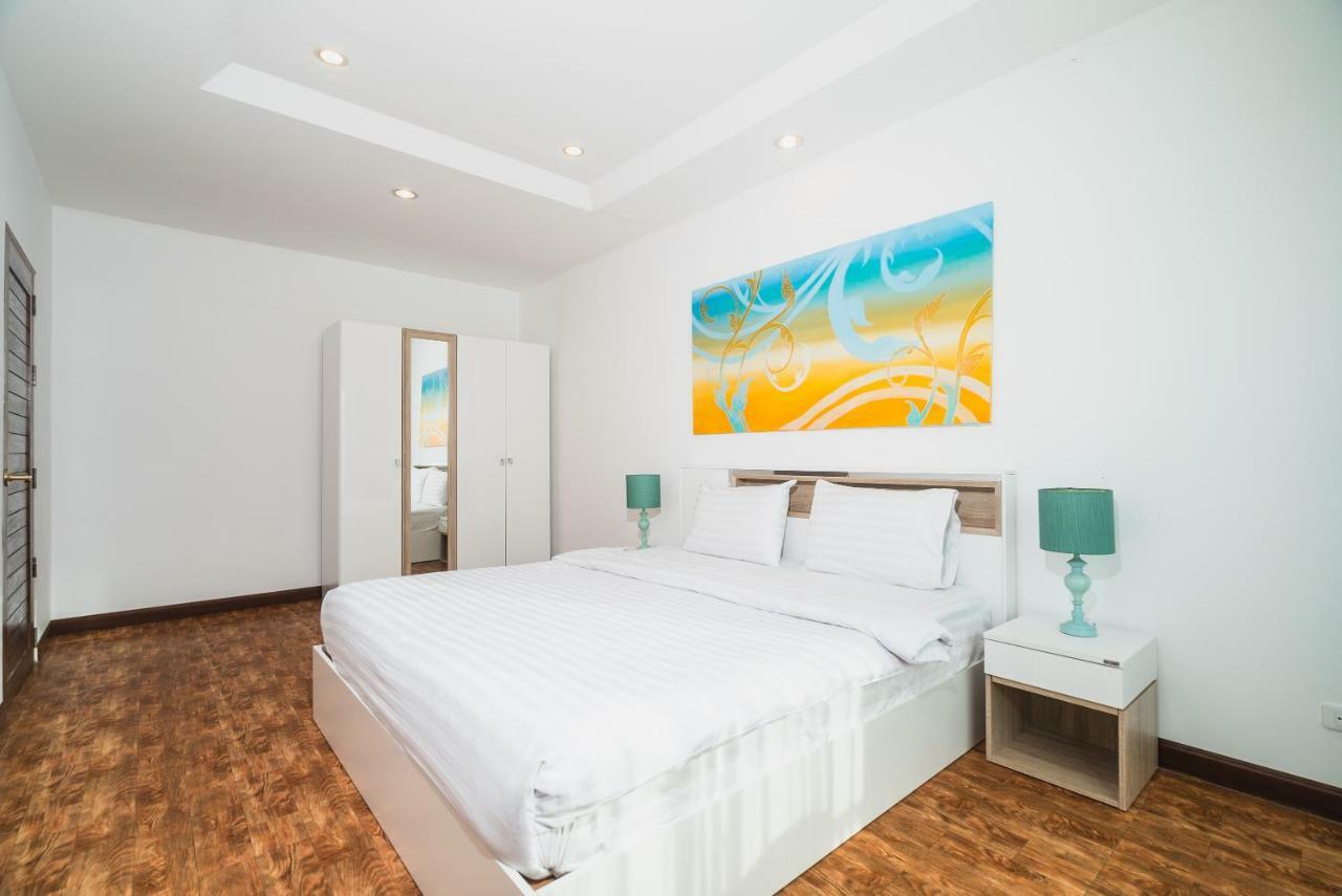 Ap West By Lofty Villa Kamala Beach Buitenkant foto