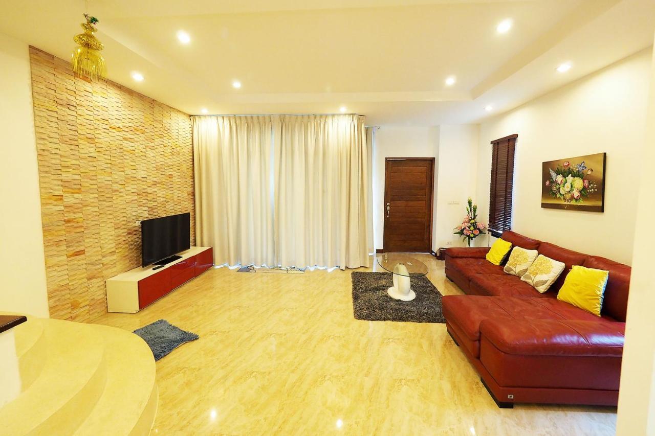 Ap West By Lofty Villa Kamala Beach Buitenkant foto